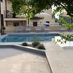 Casa Miraflores 4* Cefalù