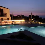 Aparthotel Casa Miraflores 4*