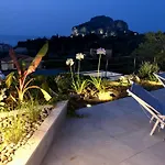 Aparthotel Casa Miraflores 4*