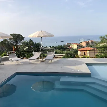 Casa Miraflores 4*